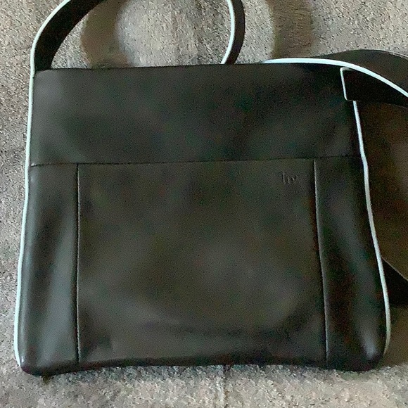 liv. by Olivia + Joy black leather crossbody with baby blue trim - Picture 5 of 12